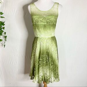 Betsey Johnson VINTAGE Green Ombre Lace Dress Size Small